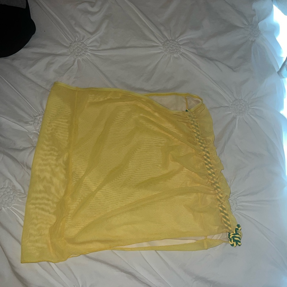 Yellow Drawstring Ruched Beach Skirt - Picture 4 of 4